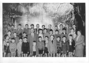 1956 Ausflug zur Dechenhöhle